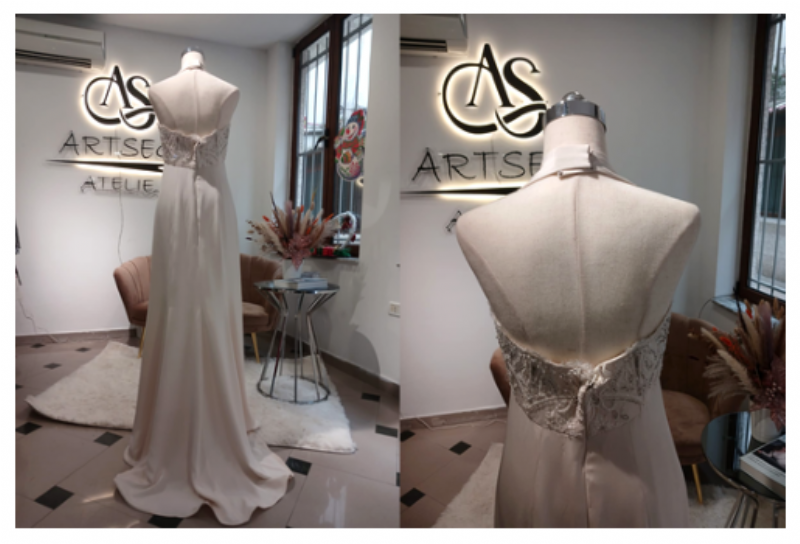 Fustan Ivory Grace Evening Dress nga Atelie ARTSEG, fustan mbrëmjeje i gjatë, fustan ceremonie elegant, fustan i bardhë, fustan eventesh luksoze, fustan femrash elegant, fustan elegant per mbremje gala, fustan i gjate per evente